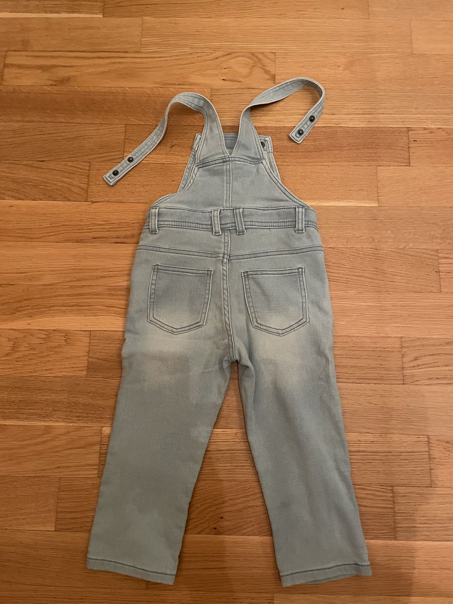 Pantaloni: Jeans-Latzhose, Gr. 92, – Usato da Winterthur venduto da Tiklo 1