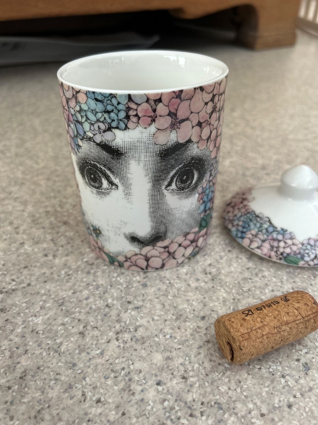 Fornasetti Toutes les décorations: Fornasetti Dose – D'occasion à Unterkulm par AntiqueChic. 2