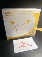 Pokémon Top-Trainer-Box 30 Jahre originalverpackt