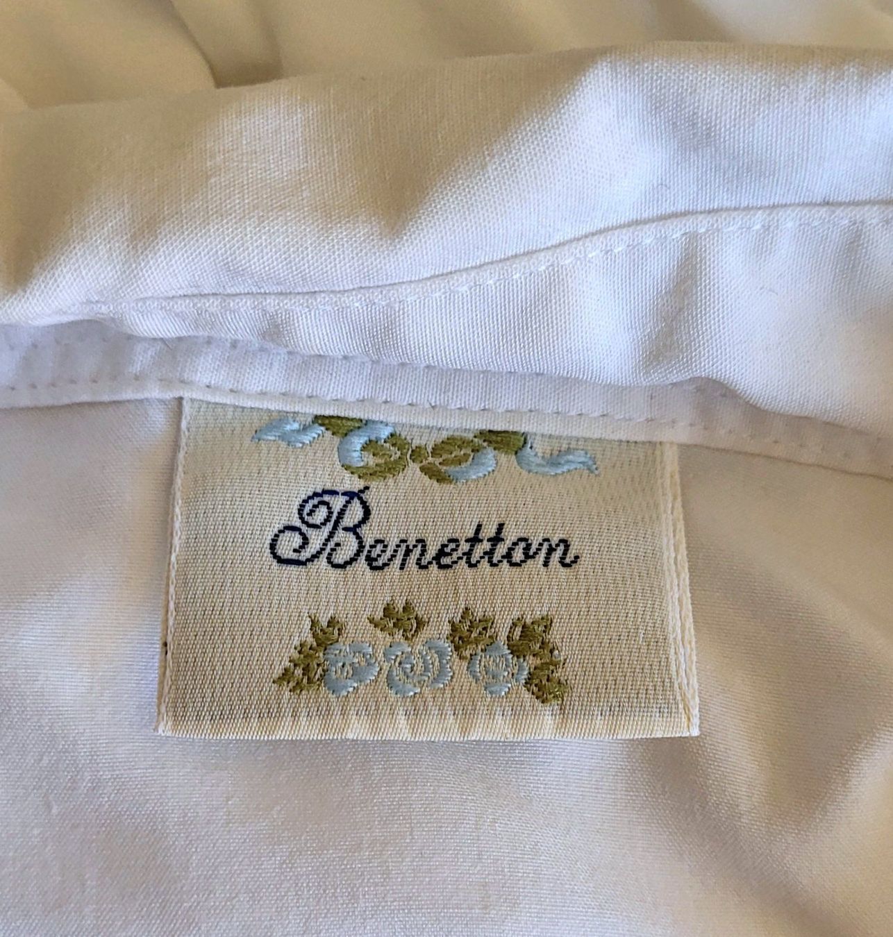 Benetton Camicette: weisse Bluse von Benetton ca. Gr. 36/38 – Usato da Füllinsdorf venduto da Sunnebliemli7 2