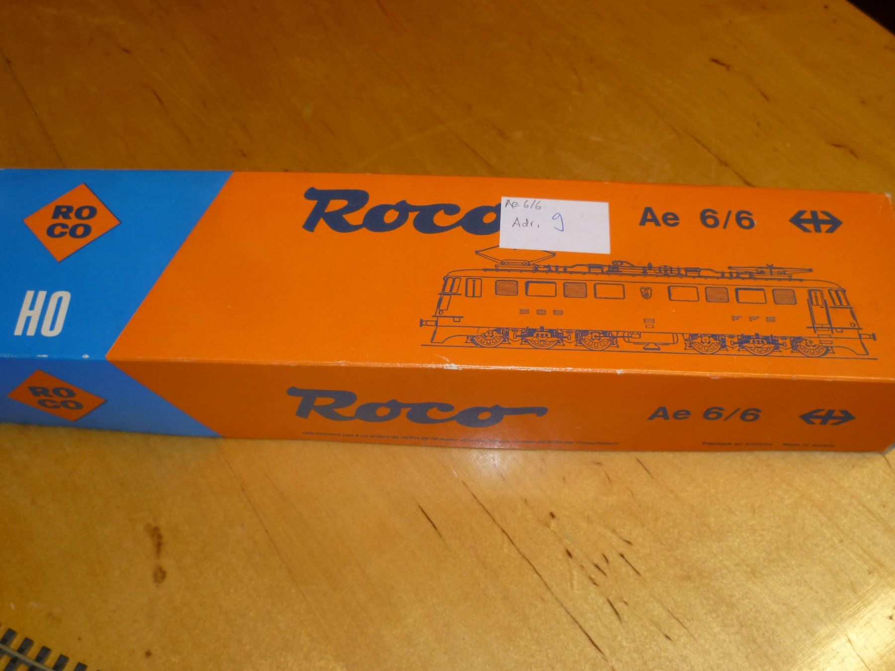 Roco Modellini di ferrovie: SBB Ae 6/6 rot DC  H0 – Usato da Rickenbach BL venduto da umro11 5