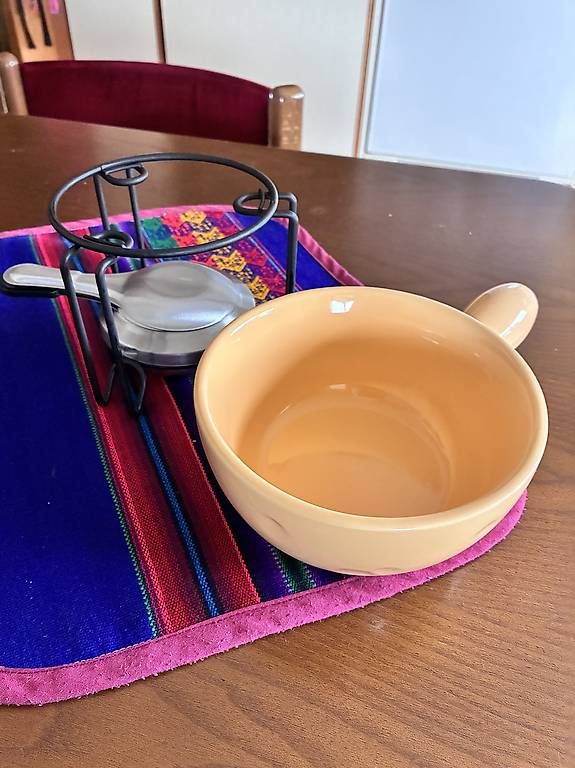 Küchengeräte: Fondue caquelon klein – Gebraucht aus Steinach von cgo_29jv 2