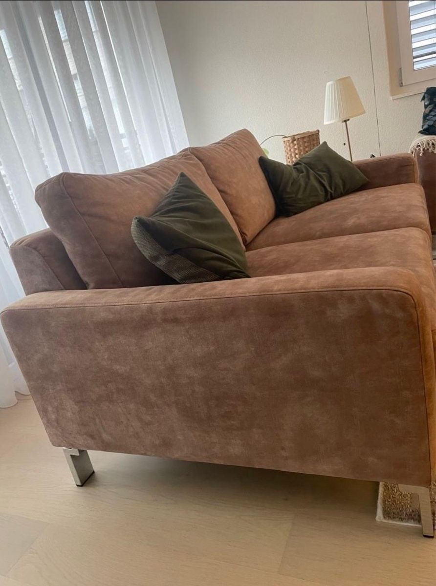 Divani: 2er & 3er Samt-Sofa in neuwertigem Zustand – Nuovo (secondo la descrizione) da Samstagern venduto da kev_dh9s 3