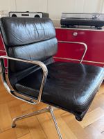 Eames EA 208 Bürostuhl soft Pad dunkelbraunes Leder