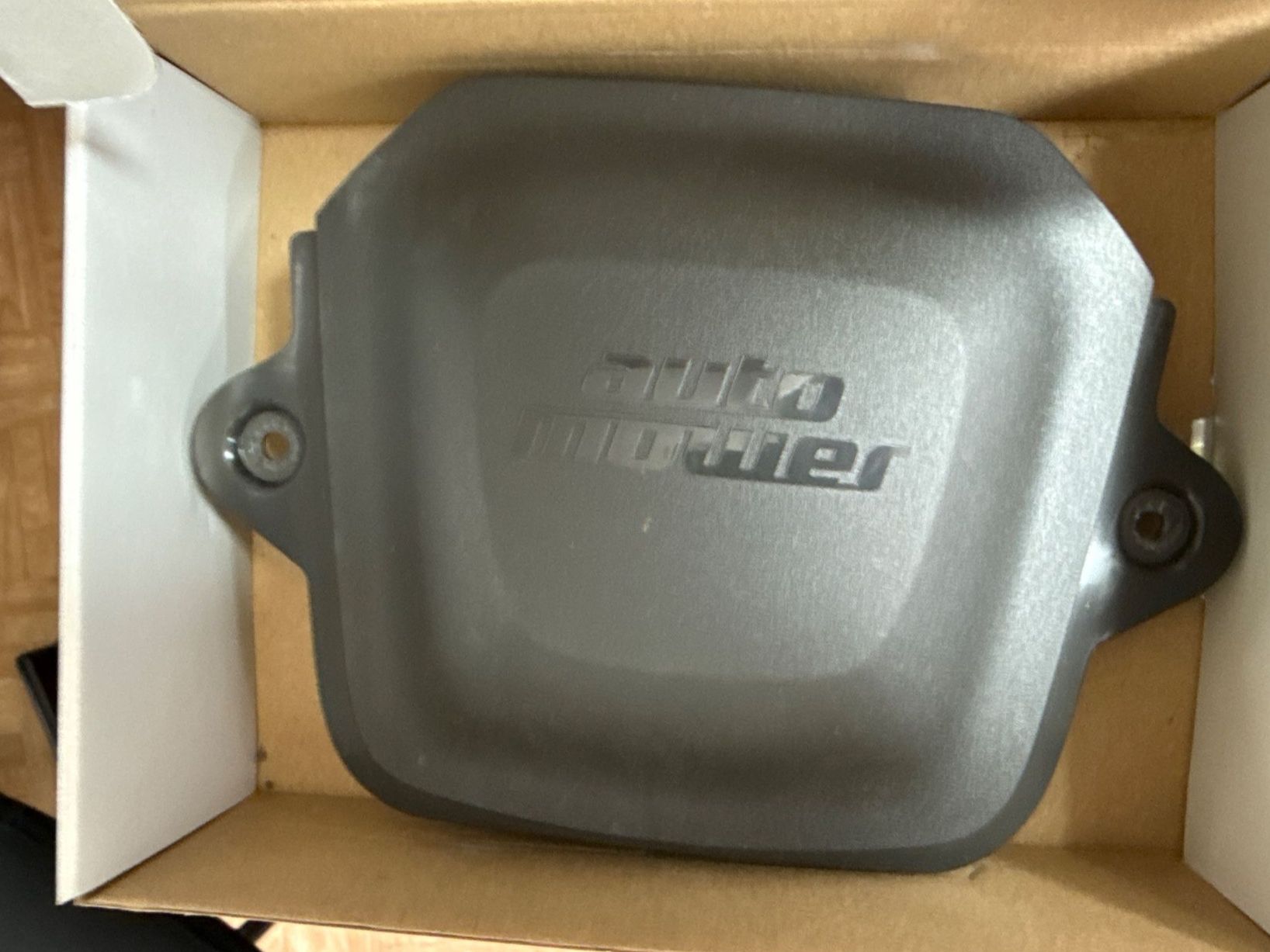 Husqvarna Tagliaerba: Husqvarna EPOS Plug-in NERA – Nuovo e nell'imballaggio originale da Rümlang venduto da Dattel 1