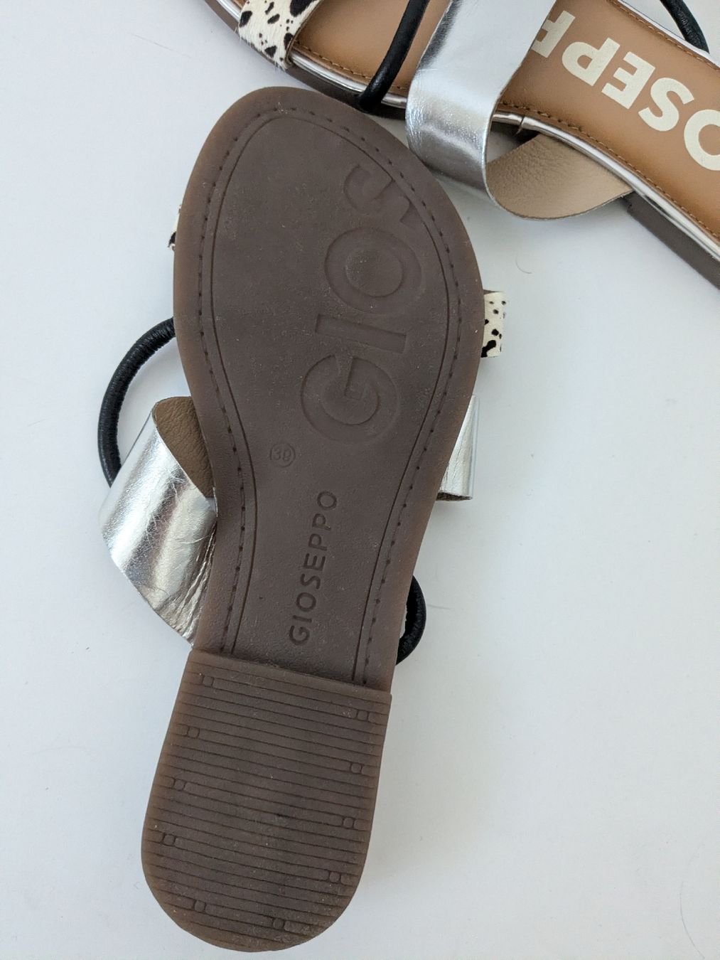 Chaussures femmes: Sandale Gioseppo Silber-Schwarz Grösse , Top – D'occasion à Rorschach par olg_5qq2 3