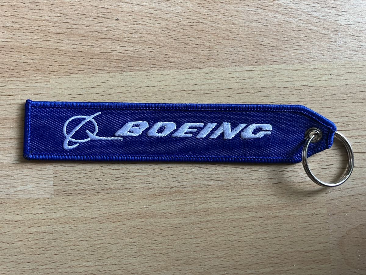 Portachiavi: Boeing Aviation Tag Remove before Flight – Nuovo (secondo la descrizione) da Zürich venduto da Classic_Collection_Zurich 1