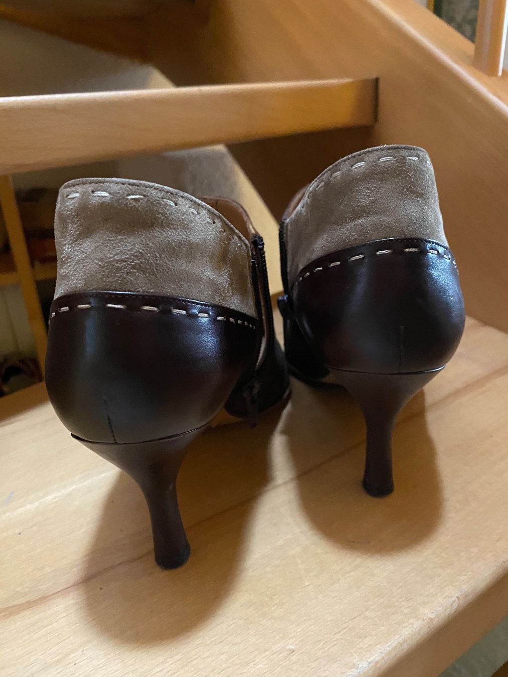 Salvatore Ferragamo Scarpe da donna: Damenschuh von Salvatore Ferragamo – Usato da Russikon venduto da Honolulu-2019 1