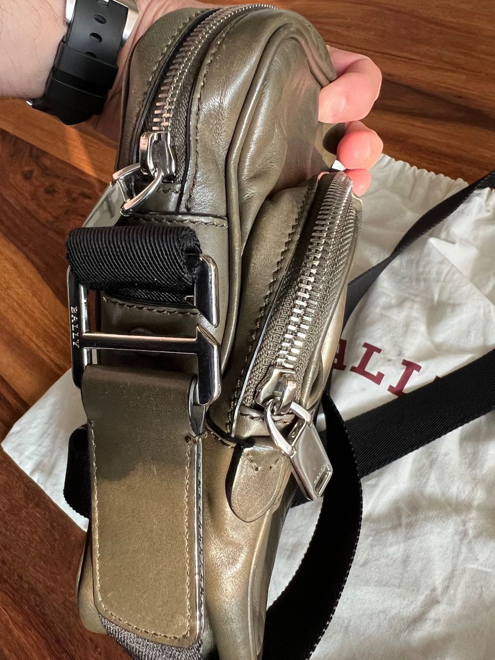 Bally Borse: BALLY Leder messenger bag – Usato da Füllinsdorf venduto da Maric0 7