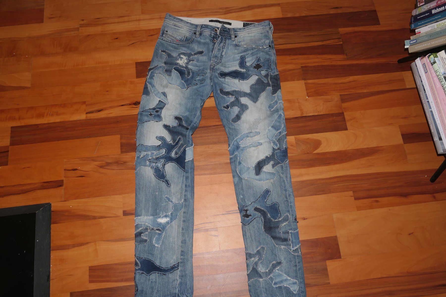 Jeans: Diesel Limited Edtion 498/978 Patchwork Neupreis 1300.- – Usato da Niederglatt SG venduto da bella2022 1