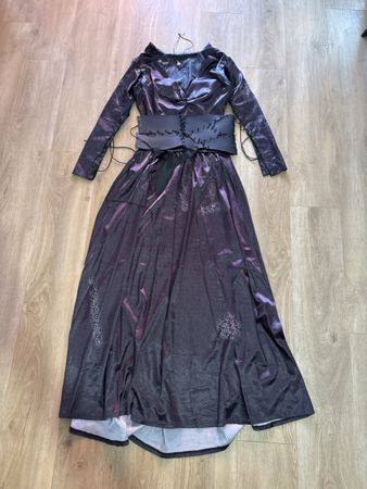 Kostüm Bellatrix  Harry Potter mit Halskette und Zauberstab