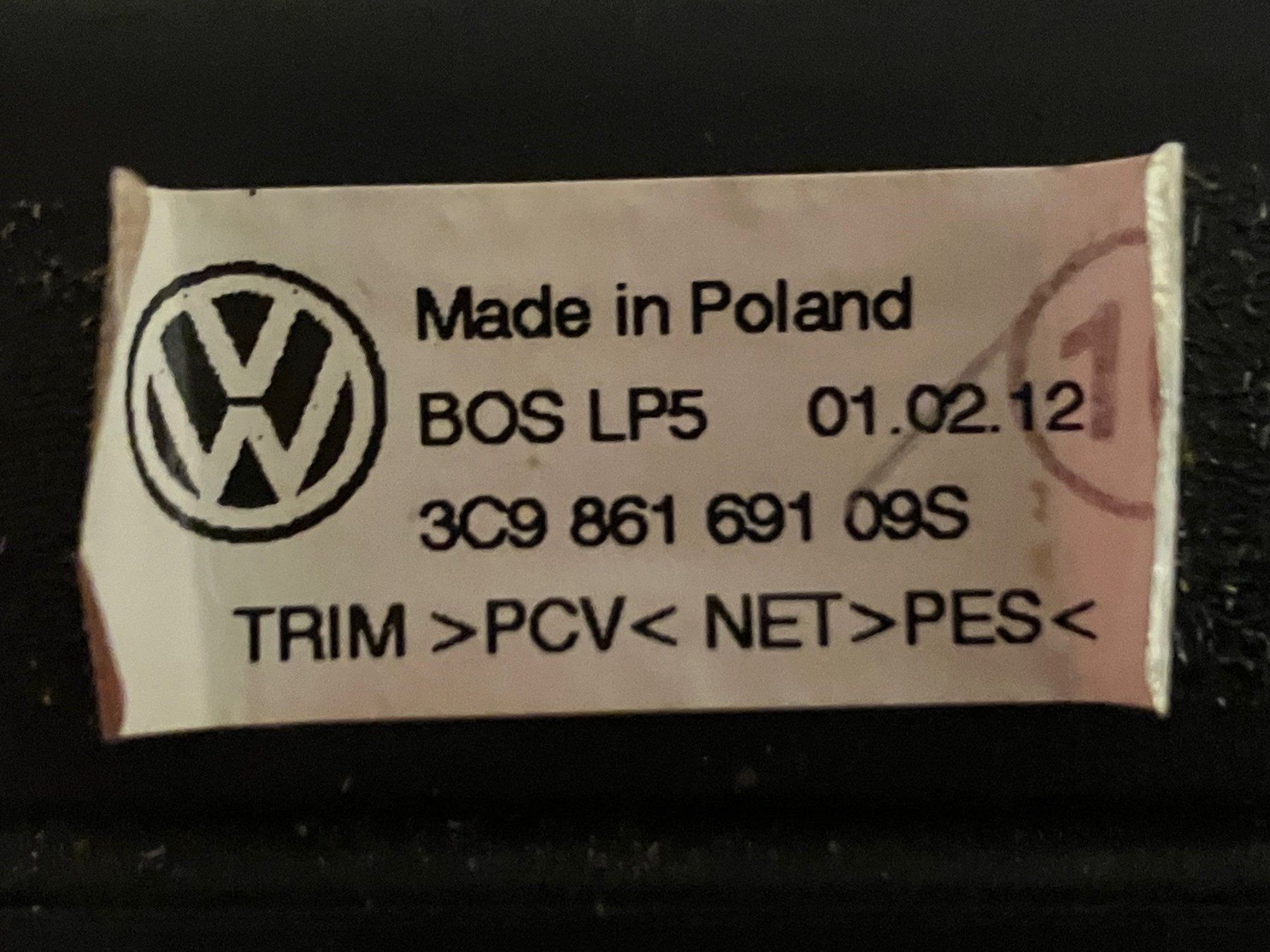 Volkswagen Tutti i ricambio: VW Original Trennnetz BOS LP5 – Nuovo (secondo la descrizione) da Murten venduto da Michaelb 3