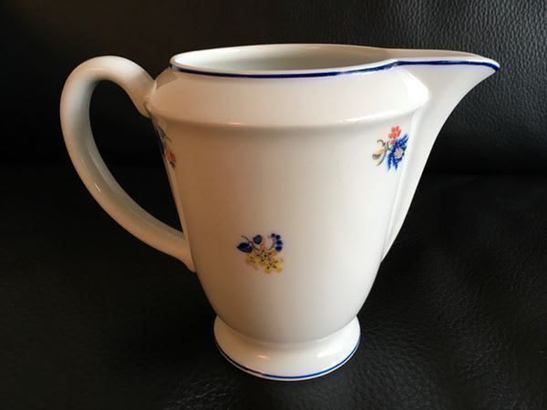 Karaffen: Antiker Langenthaler Milchkrug 1938 – Gebraucht aus Basel von citystore
