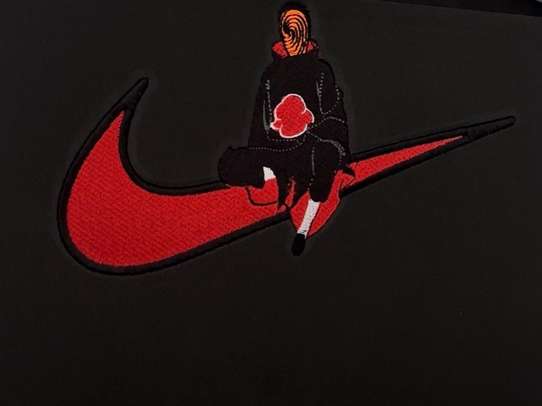 T-shirt: Obito Anime Stickerei – Nuovo e nell'imballaggio originale da Zürich venduto da Tzanu 1