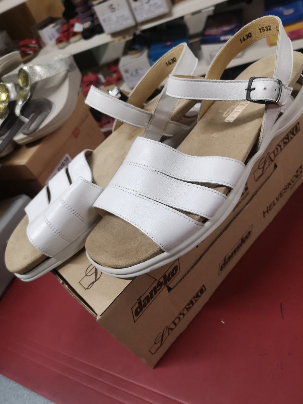 Helvesko Damenschuhe: Helvesko ladysko – Neu und originalverpackt aus Möhlin von Highwaytom