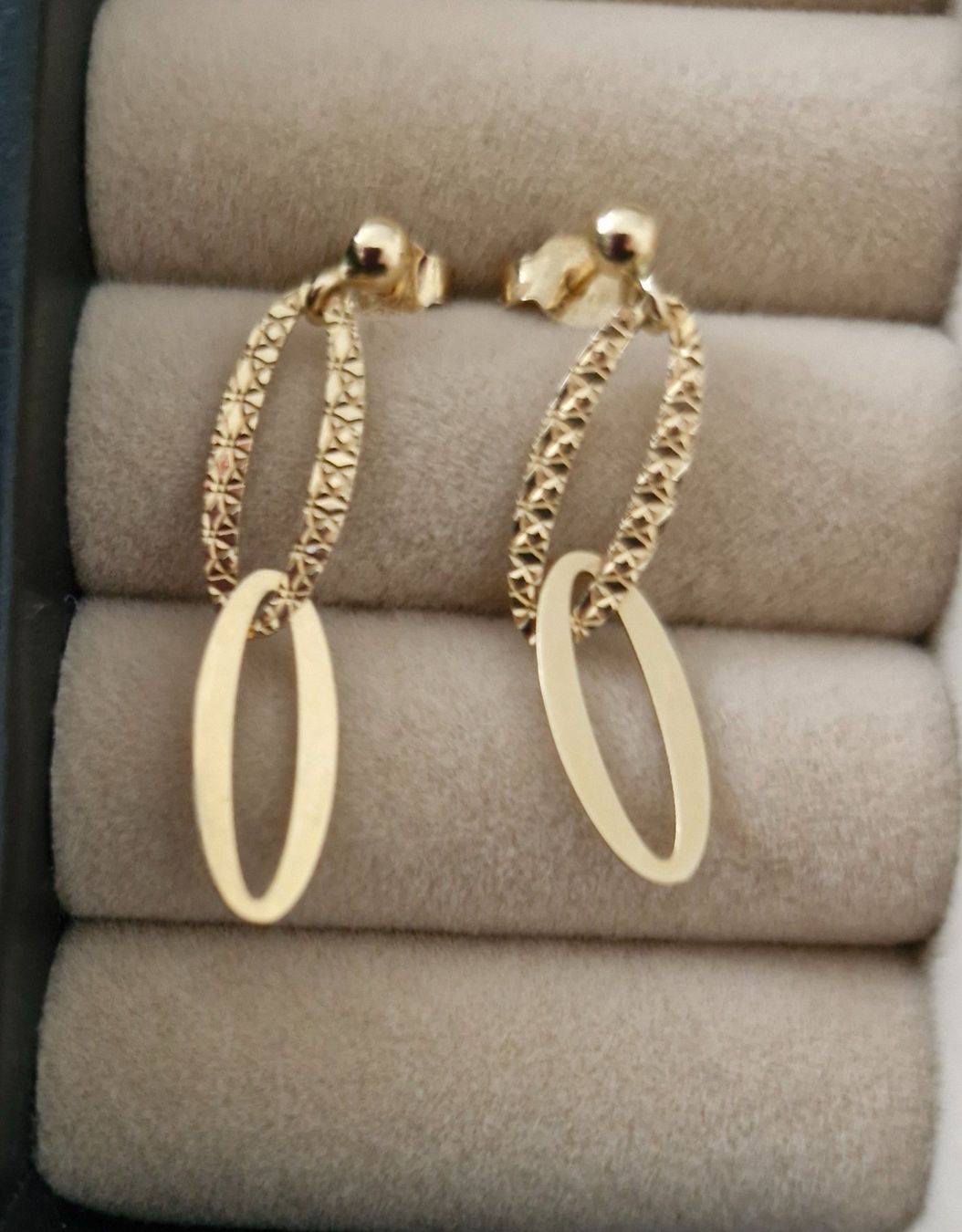 Orecchini pendenti & Orecchini a lobo: Ohrstecker in 18 Karat Gold – Nuovo (secondo la descrizione) da Schlieren venduto da ela_x7qh