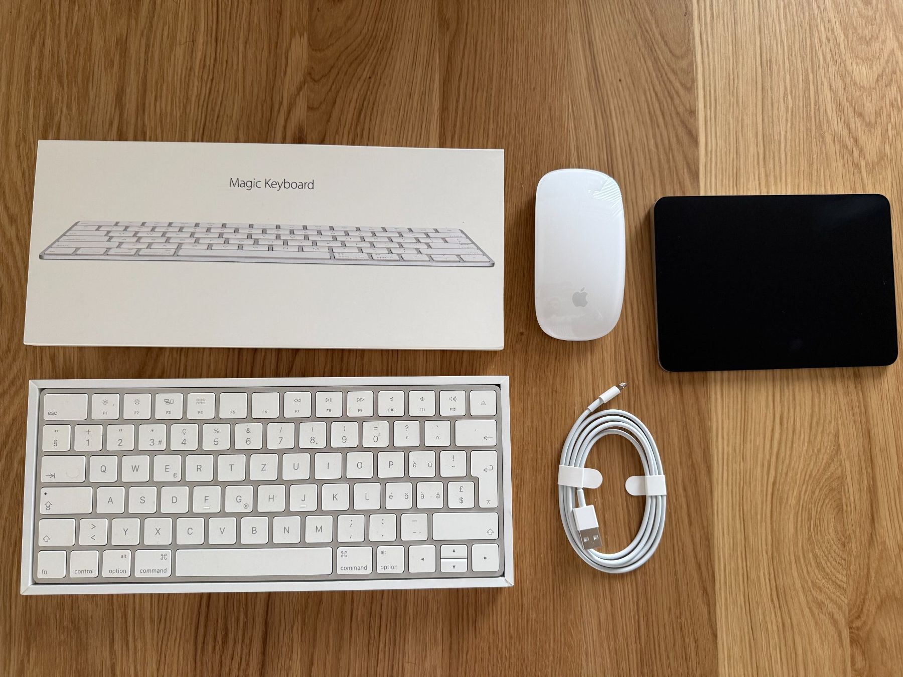 Apple Tastaturen: Apple Magic Keyboard, Apple Maus, Trackpad – Gebraucht aus Zuchwil von unicroped
