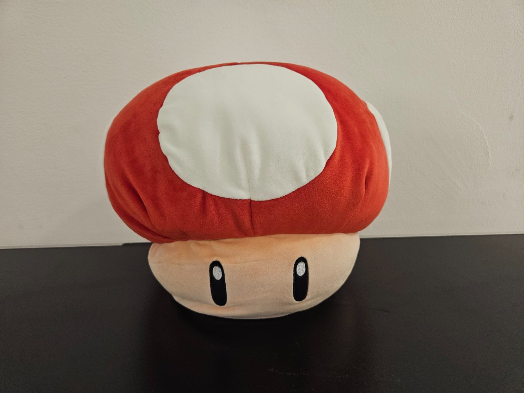 Giocattoli: Neu - Super Mario Plüsch Pilz 35cm – Nuovo e nell'imballaggio originale da Dagmersellen venduto da Jarsetz_Restposten