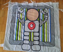 neuwertig 4-teilig FLEXA Spielvorhang Bettumrandung Roboter