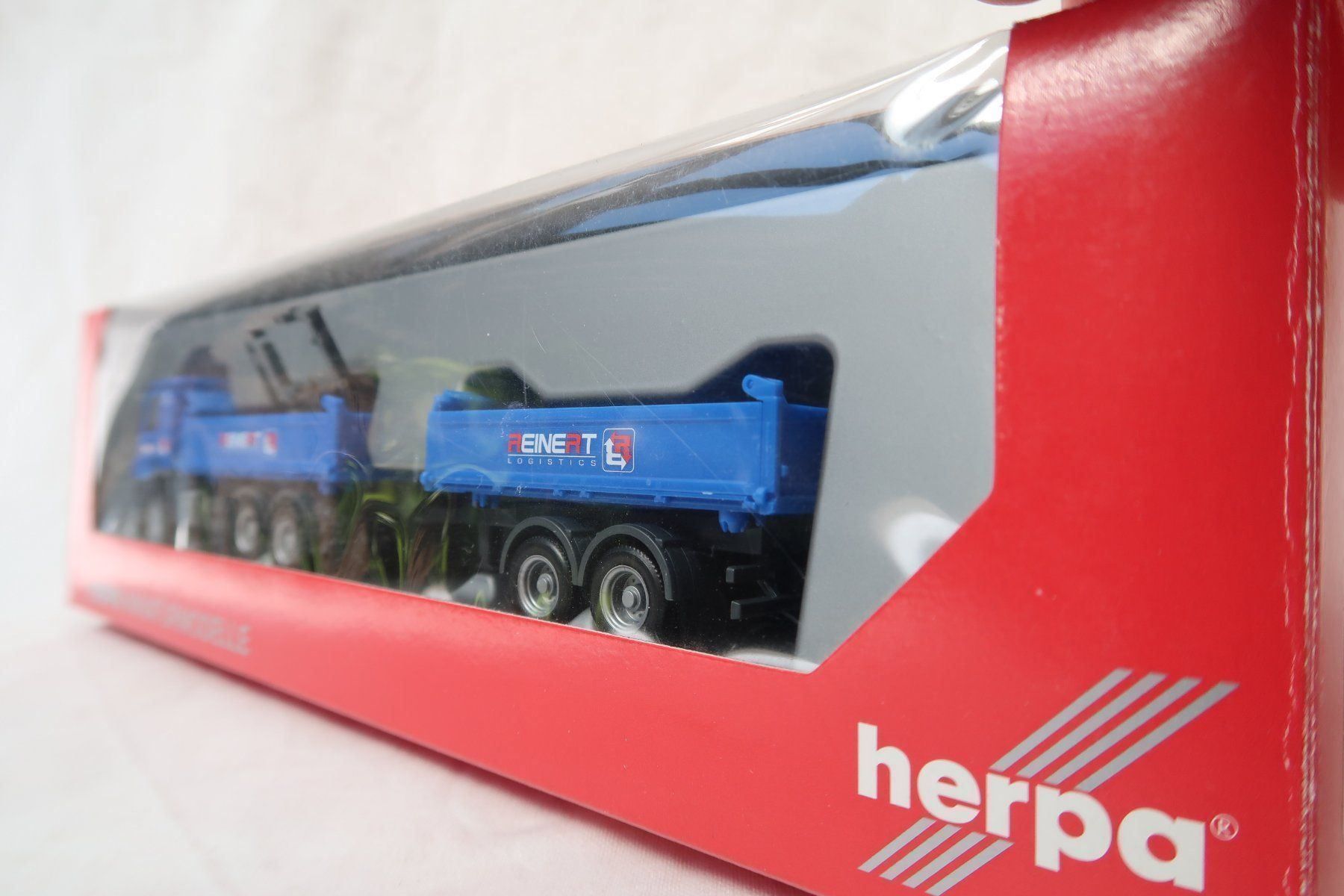 Mercedes-Benz Modellini d'auto: Herpa MB Actros KipperAnhänger "Reinert" – Nuovo e nell'imballaggio originale da Muttenz venduto da Laeckerlihamschter 2