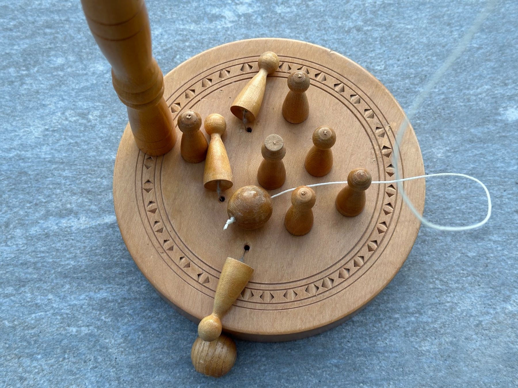 Spiele: Tischikegelspiel – Gebraucht aus Obstalden von Porco13 2