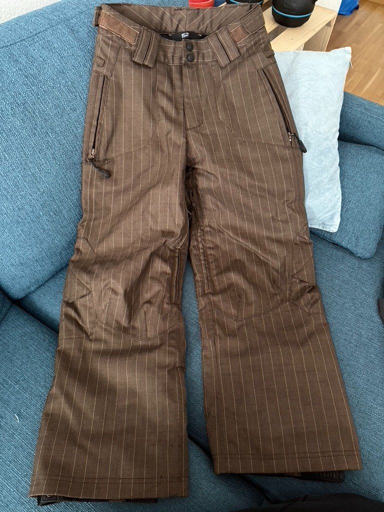 Pantaloni: BELOWZERO Skihose / Snowboardhose Grösse 152 – Usato da Uzwil venduto da justitia8