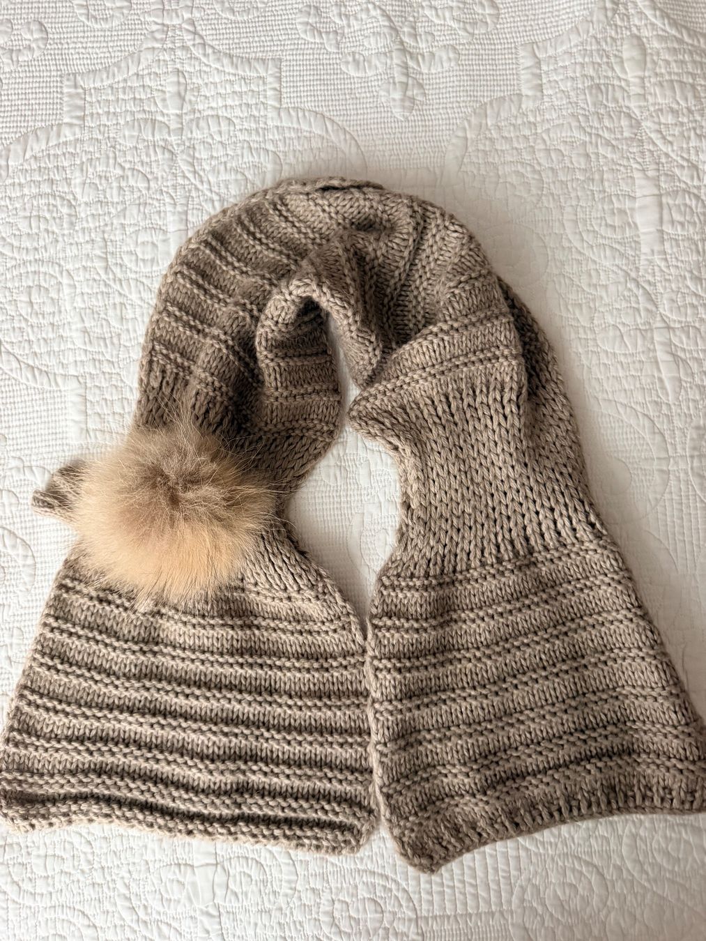 Foulard & Sciarpe: léa clément Strickschal beige mit Fellbommel – Nuovo (secondo la descrizione) da Brütten venduto da Rod816 3
