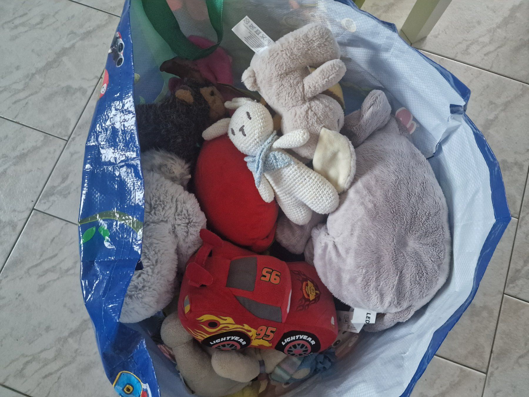 Giocattoli: Plüschtiere – Usato da Neerach venduto da Zjanine 2