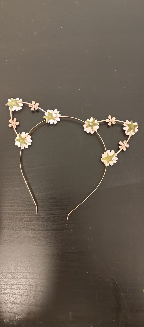 Accessori per capelli: Cute Floral Cat Ears Headband – Usato da Schwerzenbach venduto da VityaCrafts 1