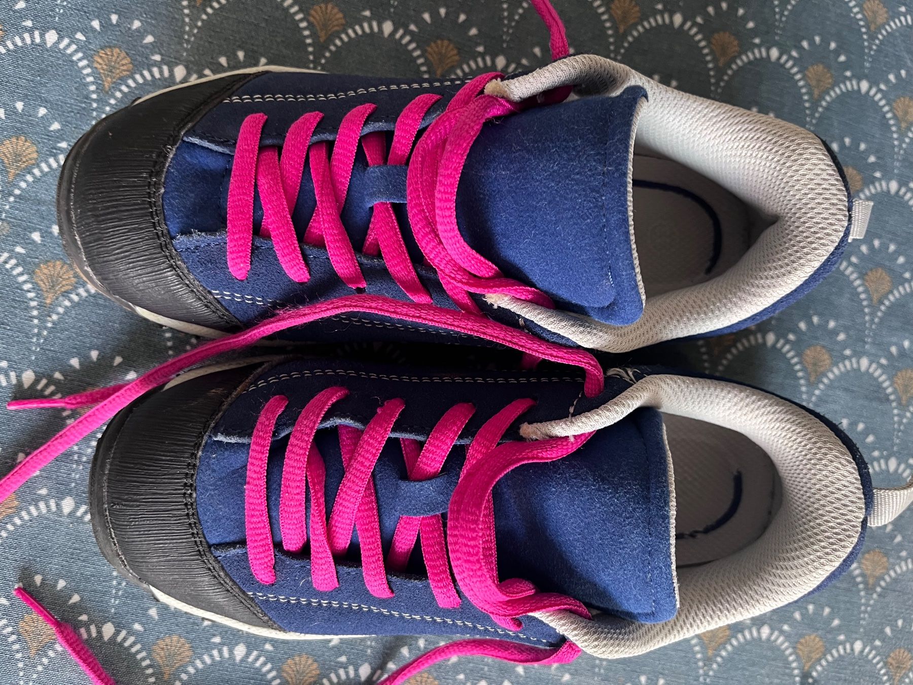 Scarpe per ragazze: Baskets de randonnée taille 33 – Usato da Gland venduto da ideoreve 1