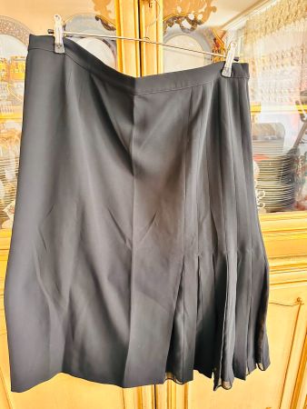 Schwarzer Crêpe-Rock Marina Rinaldi mit Falten Gr.23 Jupe