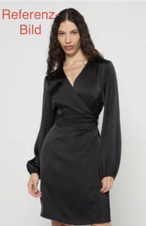 Elegantes Wickel-Kleid