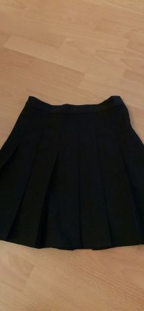 Jolie jupe noire Shein t. xs