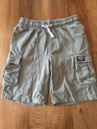 Grüne Cargo Shorts von Chapter Young, Gr. 158/164, top Zusta