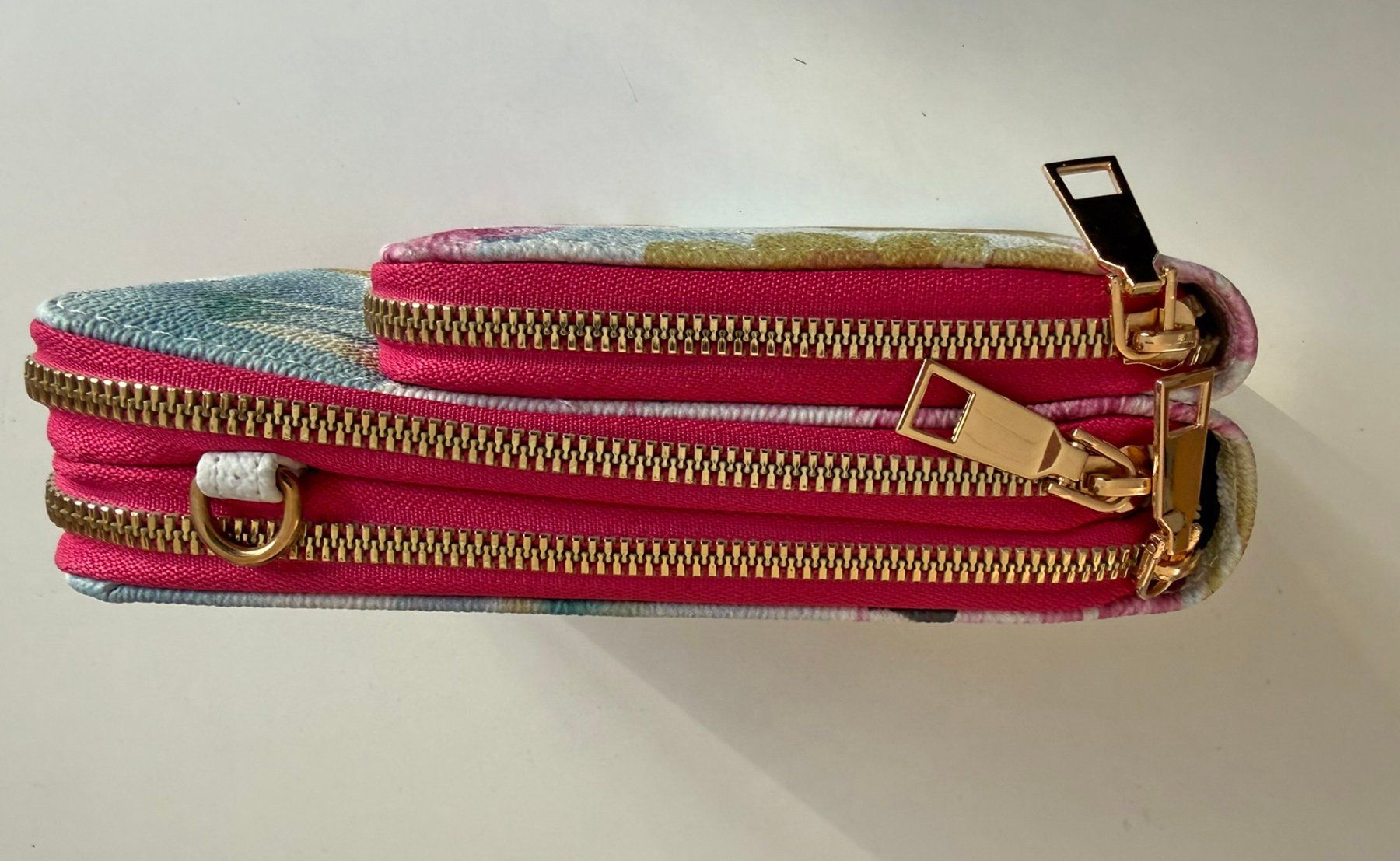 Borse da donna: Handytasche mit Portemonnaie / Farbe Pink – Nuovo e nell'imballaggio originale da Eschenbach SG venduto da Sums 1