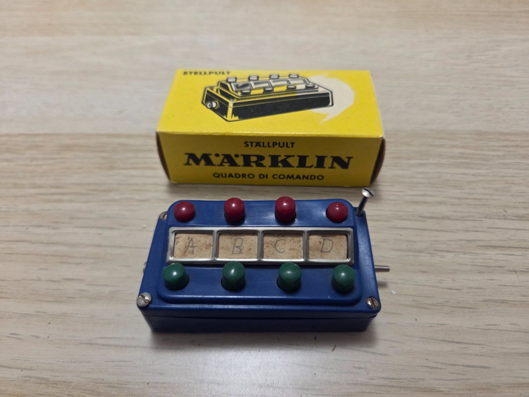 Märklin Trains électriques: Märklin 7072 Schaltpult – D'occasion à St-Aubin-Sauges par Lo_Go