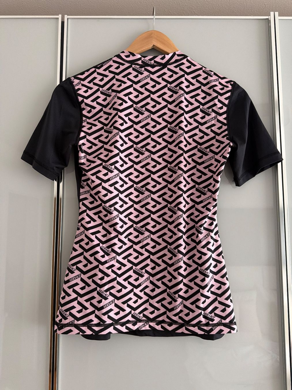 Versace T-shirt: Versace Sport T-shirt – Usato da Dübendorf venduto da MariaS. 3