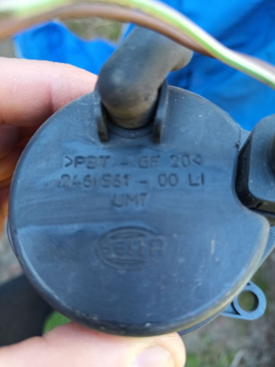 Hella Scheinwerfer: Hella 246561-00 Front Fog 2x – Gebraucht aus Gudo von dispo3 1