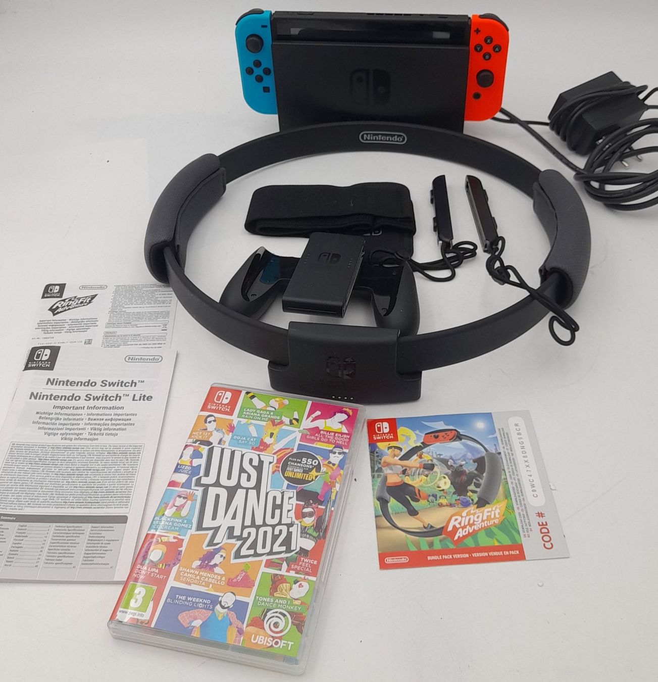 Nintendo Console: Console Nintendo Switch en boite comme neuf + Jeux – Nuovo e nell'imballaggio originale da St-Sulpice VD venduto da Davyd-a-Doc 1