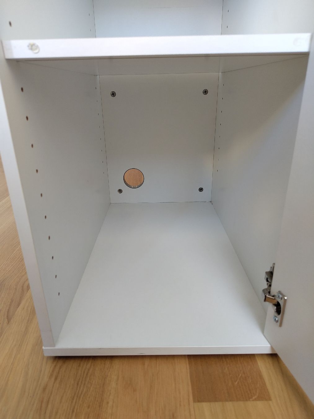 Ikea Armoires: Weisses Büromobel (IKEA) – D'occasion à Liebefeld par sam_7vm2 9