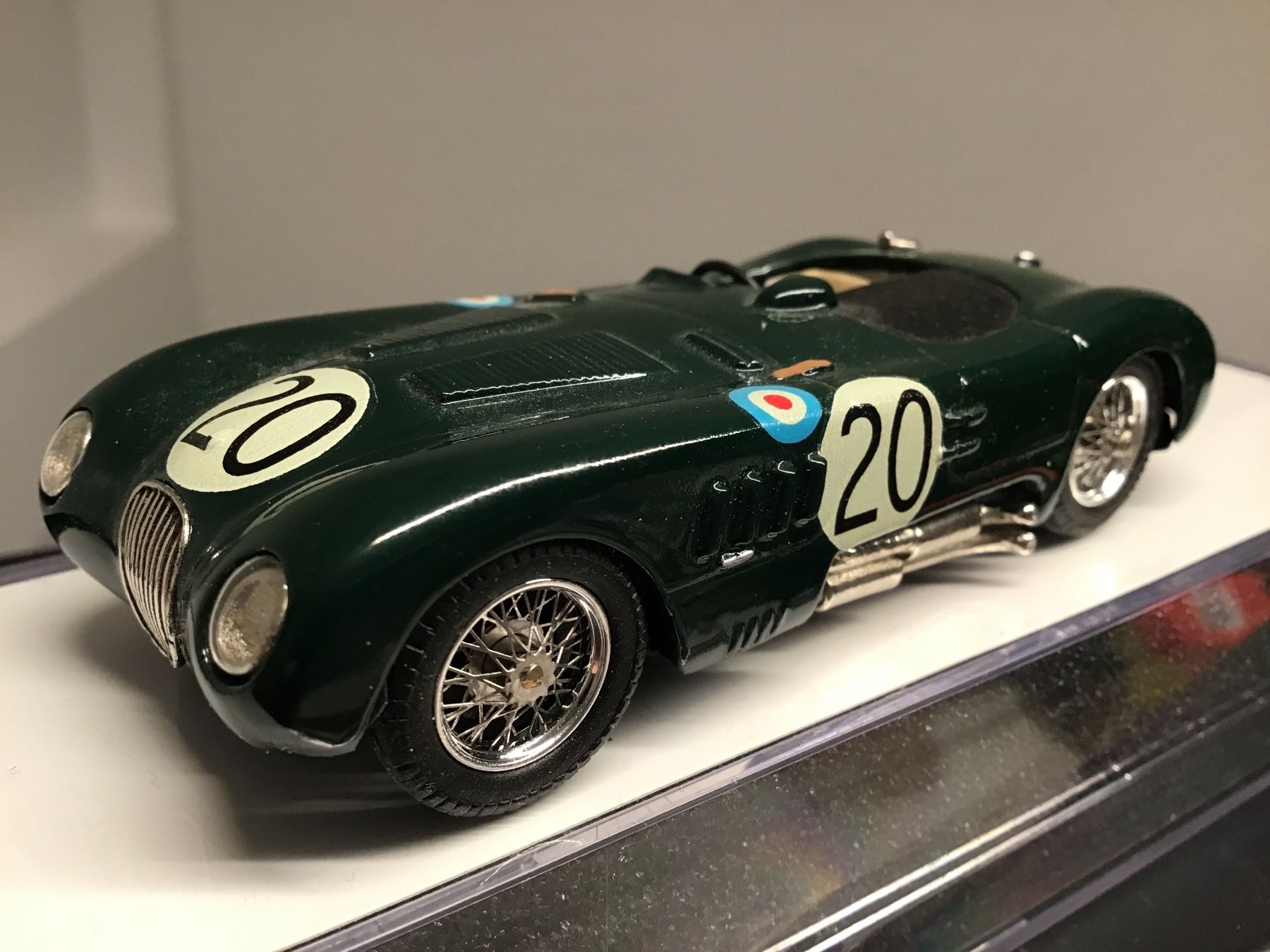 Jaguar Modellini d'auto: Jaguar C-Type Modellauto - Sammlerstück 1:43 – Nuovo (secondo la descrizione) da Männedorf venduto da Modellbau-wyss