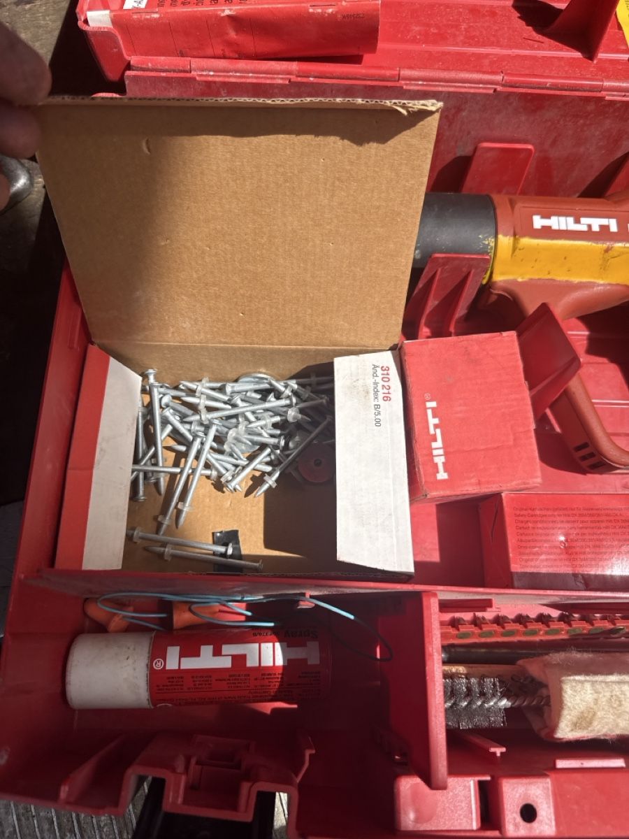 Hilti Tutti gli attrezzi: Hilti DX A 41 – Usato da Zofingen venduto da merc212 1