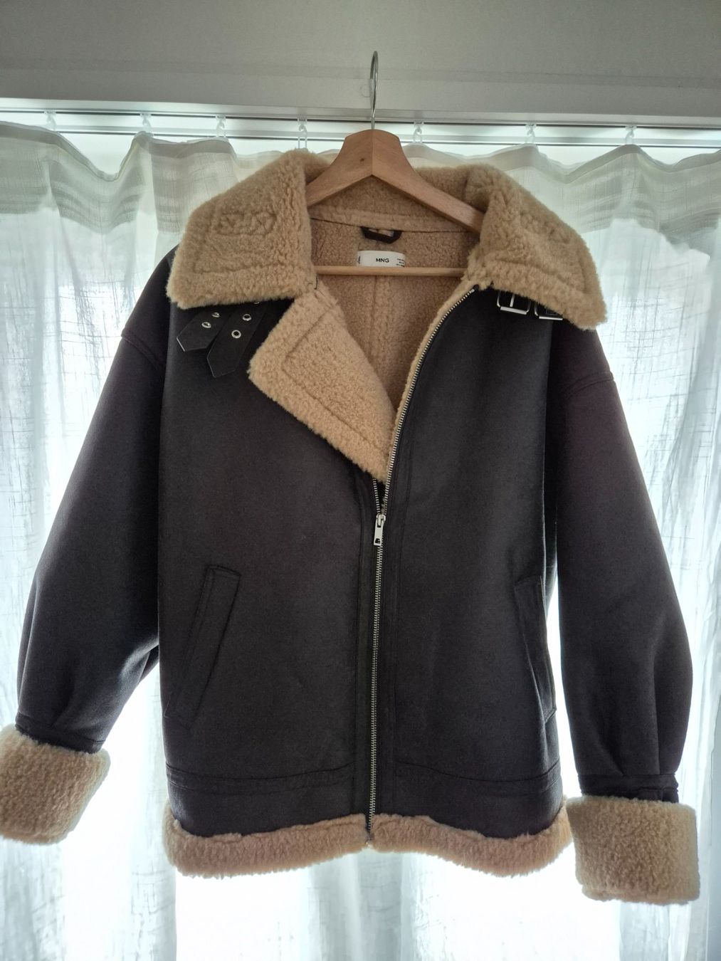 Mango Giacche: Schöne Frauenjacke – Usato da Aarau Rohr venduto da cel_7hfw 1