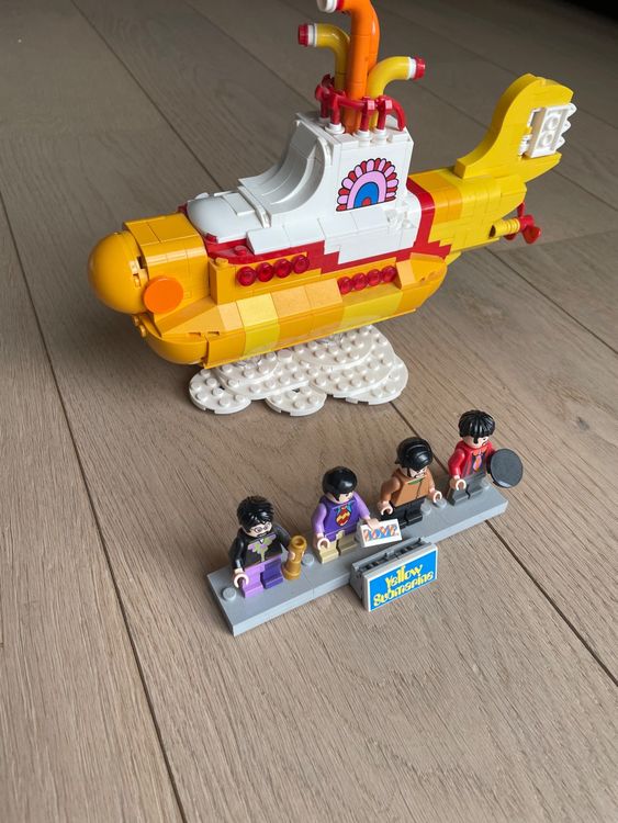 yellow submarine, LEGO IDEAS 21306, *teile fehlen* | Kaufen auf Ricardo