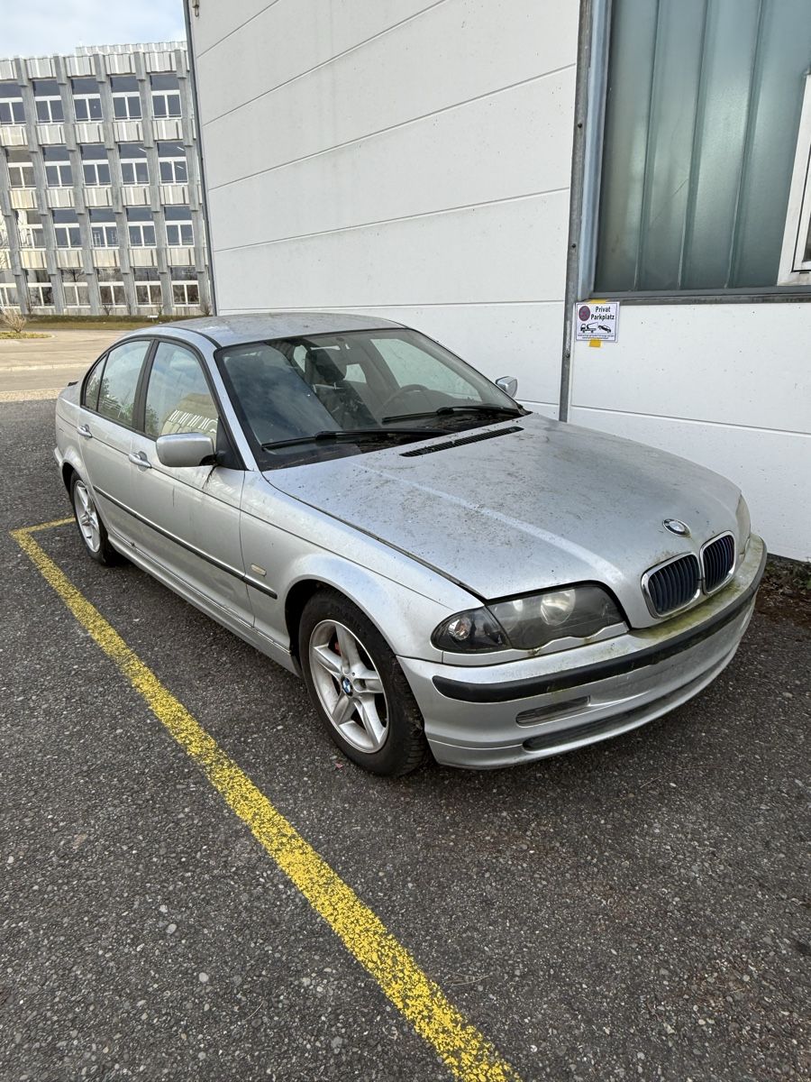 BMW Autos: Bmw 320d e46 jg.2001 – Defekt aus Urdorf von Evo71