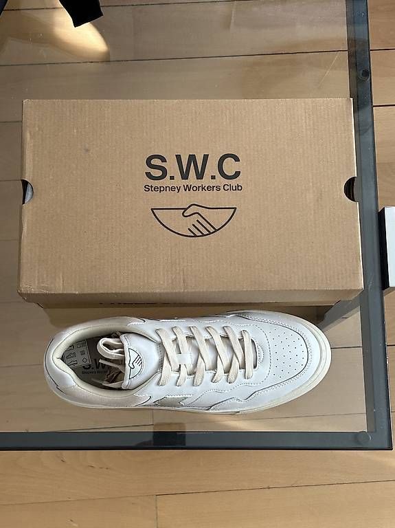 Herrenschuhe: Sneaker Stepney Workers Club White/Cream – Neu und originalverpackt aus Chur von anginsp