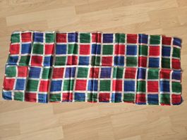 Schöner Vintage-Seidenschal mit Karomuster