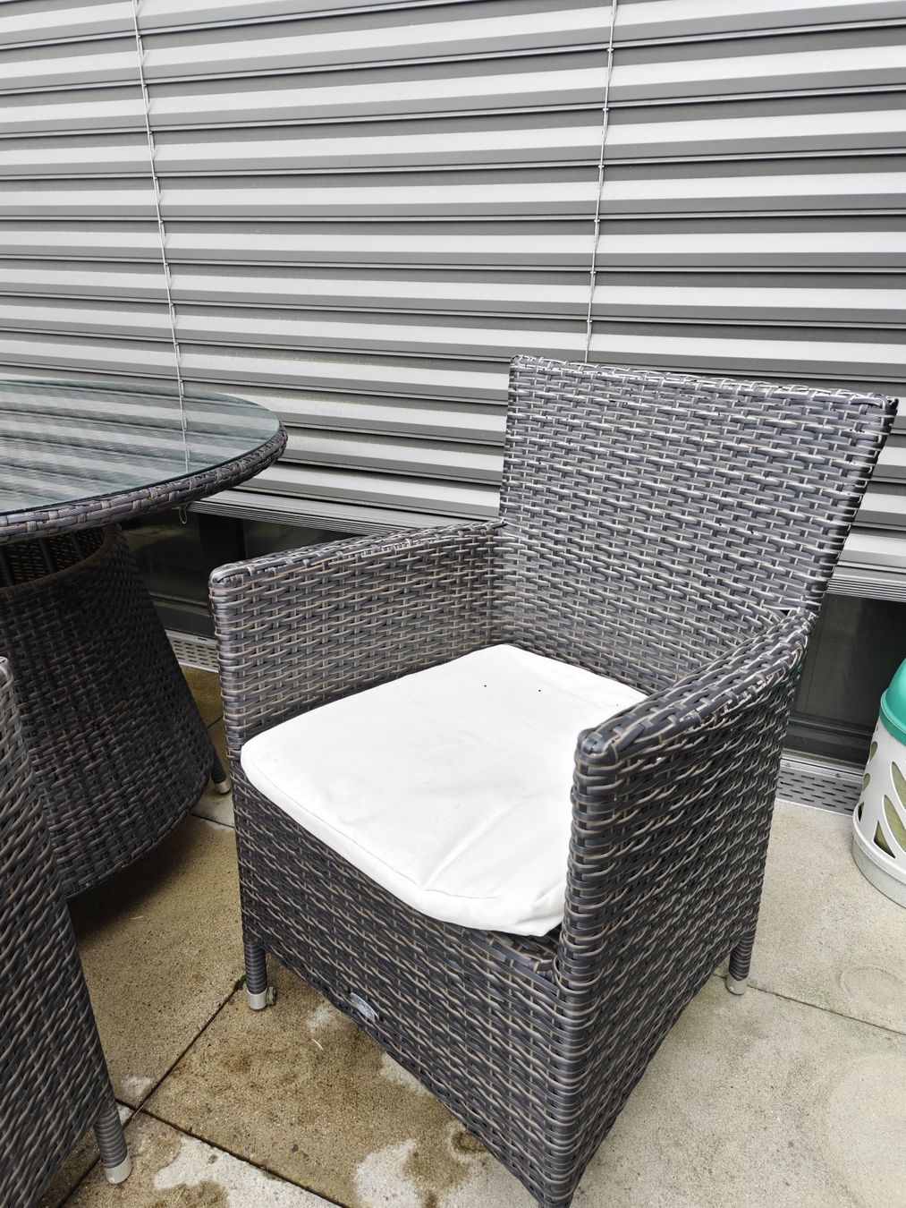 Tischset: Gartentisch mit 4 Stühlen der Marke Shine – Gebraucht aus Bülach von sel_z6yp 1