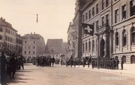 Militär // 1914 Wachtablösung Basel Alte Gewerbeschule Lyss