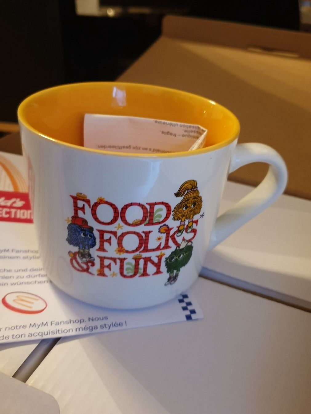 Tazze: Mcdonals Limited Retro Collection 4x Tasse – Nuovo e nell'imballaggio originale da Zürich venduto da sirstians000 2